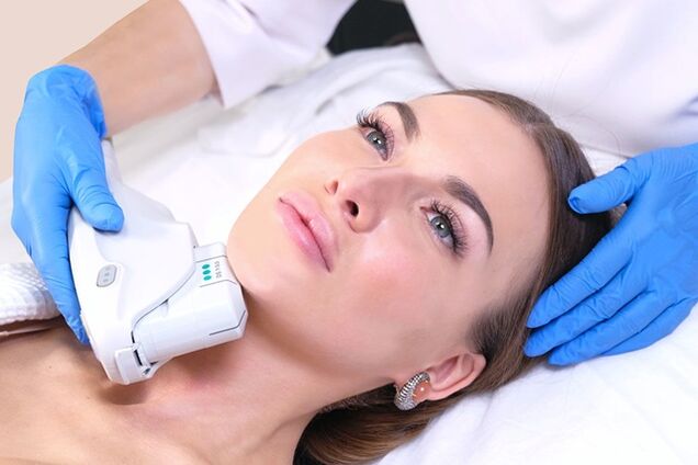 Lifting facial hardware în scopul regenerării eficiente a pielii