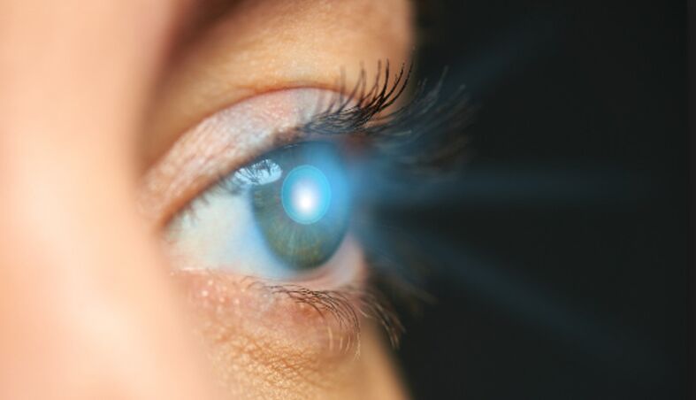 întinerirea pielii din jurul ochilor cu ajutorul unui laser